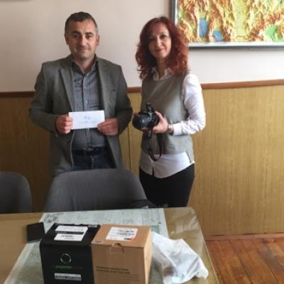 Bratstvo Edinstvodirectorwithcameraandgrant